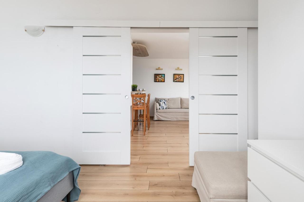 Apartament Przy Plazy - Campingowa - Widok Na Morze By Noclegi Renters 미엥지즈드로예 외부 사진